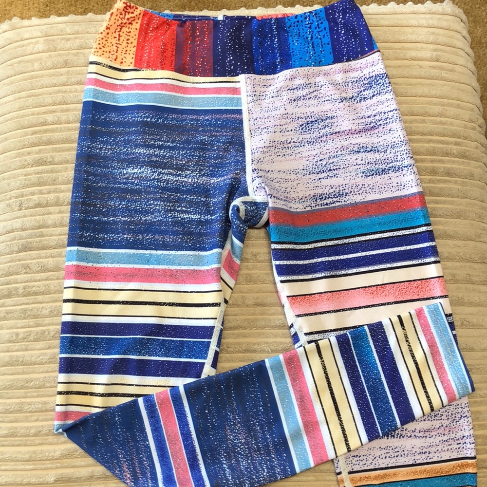 Color Value leggings size S
